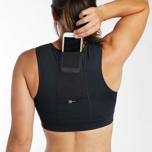 Oiselle Flyout Bra - great sports bra for runners! Size 6.